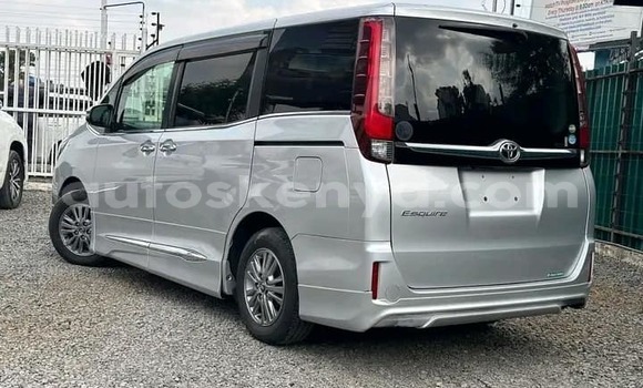 Buy Used Toyota Esquire Other Car in Bungoma in West Kenya Buy Used Toyota Esquire Other Car in Bungoma in West Kenya