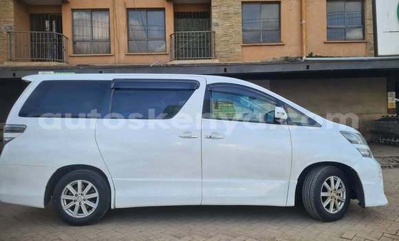 Buy Used Toyota Vellfire White Car in Changamwe in Coast Buy Used Toyota Vellfire White Car in Changamwe in Coast