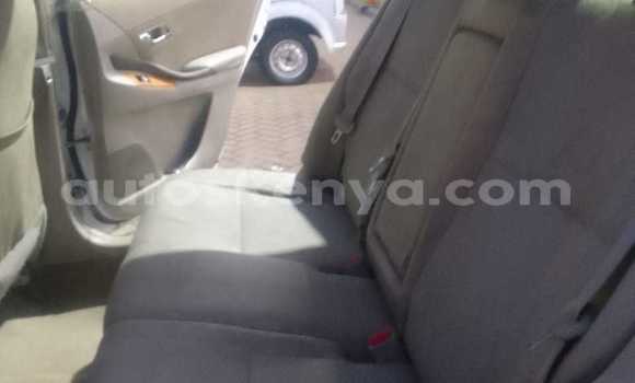 Nunua Ilio tumika Toyota Premio Nyeupe Gari ndani ya Nairobi nchini Nairobi