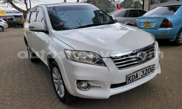 Buy Used Toyota Vanguard White Car in Changamwe in Coast Buy Used Toyota Vanguard White Car in Changamwe in Coast