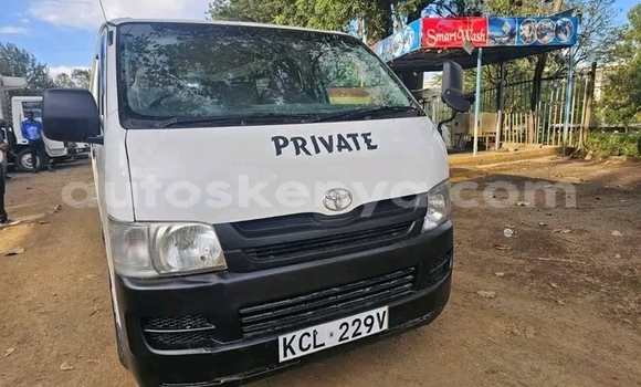 Buy Used Toyota Hiace White Car in Gatanga in Nairobi Buy Used Toyota Hiace White Car in Gatanga in Nairobi