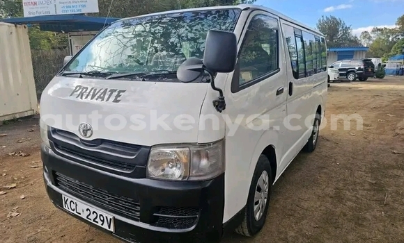 Buy Used Toyota Hiace White Car in Gatanga in Nairobi Buy Used Toyota Hiace White Car in Gatanga in Nairobi
