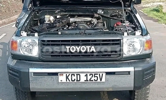 Buy Used Toyota Land Cruiser Black Car in Busia in West Kenya Buy Used Toyota Land Cruiser Black Car in Busia in West Kenya