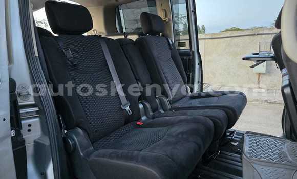 Nunua Ilio tumika Nissan Serena Fedha Gari ndani ya Nairobi nchini Nairobi Nunua Ilio tumika Nissan Serena Fedha Gari ndani ya Nairobi nchini Nairobi