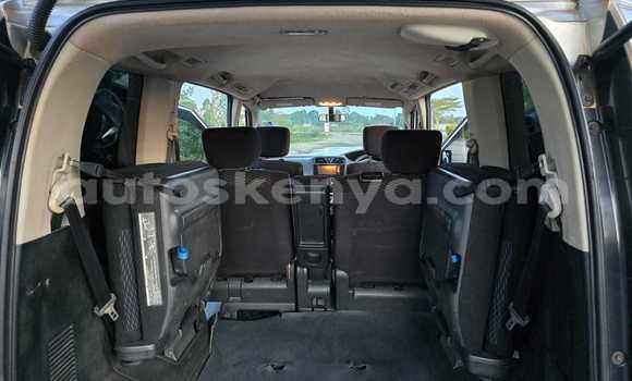 Nunua Ilio tumika Nissan Serena Fedha Gari ndani ya Nairobi nchini Nairobi Nunua Ilio tumika Nissan Serena Fedha Gari ndani ya Nairobi nchini Nairobi