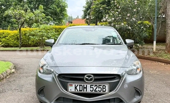 Oofamaa Mazda Demio Other Makiinaa iti Bute keessatti Northeast Kenya keessatti Oofamaa Mazda Demio Other Makiinaa iti Bute keessatti Northeast Kenya keessatti