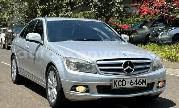 Oofamaa Mercedes‒Benz 250 Other Makiinaa iti Garsen keessatti Coast keessatti Oofamaa Mercedes‒Benz 250 Other Makiinaa iti Garsen keessatti Coast keessatti