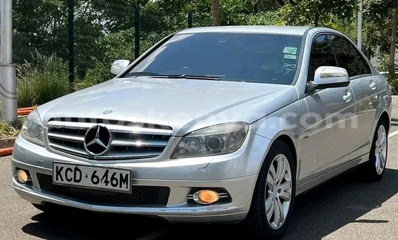 Oofamaa Mercedes‒Benz 250 Other Makiinaa iti Garsen keessatti Coast keessatti Oofamaa Mercedes‒Benz 250 Other Makiinaa iti Garsen keessatti Coast keessatti