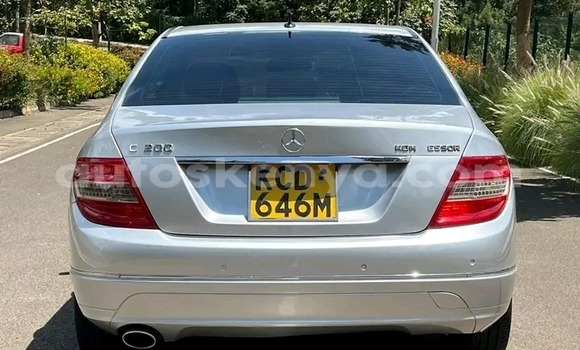 Oofamaa Mercedes‒Benz 250 Other Makiinaa iti Garsen keessatti Coast keessatti Oofamaa Mercedes‒Benz 250 Other Makiinaa iti Garsen keessatti Coast keessatti