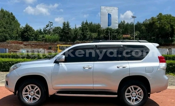 Nunua Ilio tumika Toyota Land Cruiser Prado Nyingine Gari ndani ya Busia nchini West Kenya Nunua Ilio tumika Toyota Land Cruiser Prado Nyingine Gari ndani ya Busia nchini West Kenya