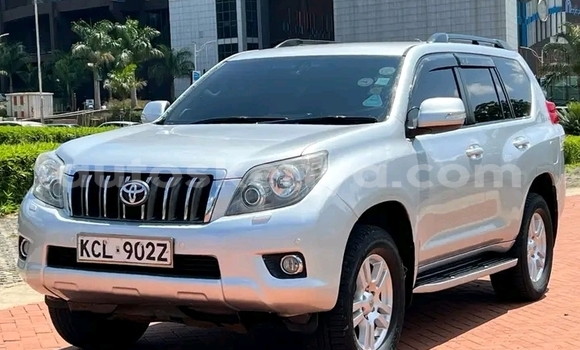 Oofamaa Toyota Land Cruiser Prado Other Makiinaa iti Busia keessatti West Kenya keessatti Oofamaa Toyota Land Cruiser Prado Other Makiinaa iti Busia keessatti West Kenya keessatti