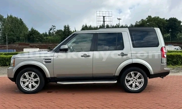 Oofamaa Land Rover Discovery Other Makiinaa iti Busia keessatti West Kenya keessatti Oofamaa Land Rover Discovery Other Makiinaa iti Busia keessatti West Kenya keessatti