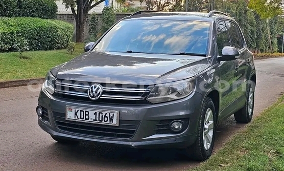 Oofamaa Volkswagen Tiguan Other Makiinaa iti Busia keessatti West Kenya keessatti Oofamaa Volkswagen Tiguan Other Makiinaa iti Busia keessatti West Kenya keessatti