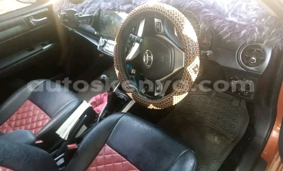 Oofamaa Toyota Fielder Other Makiinaa iti Busia keessatti West Kenya keessatti