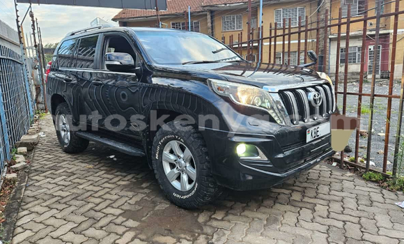 Nunua Mpya Toyota Prado Nyeusi Gari ndani ya Nairobi nchini Nairobi Nunua Mpya Toyota Prado Nyeusi Gari ndani ya Nairobi nchini Nairobi