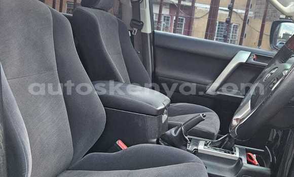 Nunua Mpya Toyota Prado Nyeusi Gari ndani ya Nairobi nchini Nairobi Nunua Mpya Toyota Prado Nyeusi Gari ndani ya Nairobi nchini Nairobi