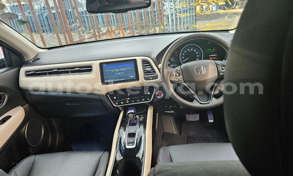 Nunua Mpya Honda Vezel Nyeusi Gari ndani ya Nairobi nchini Nairobi Nunua Mpya Honda Vezel Nyeusi Gari ndani ya Nairobi nchini Nairobi