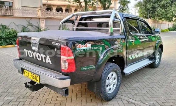 Buy Used Toyota Hilux Black Car in Bute in Northeast Kenya Buy Used Toyota Hilux Black Car in Bute in Northeast Kenya