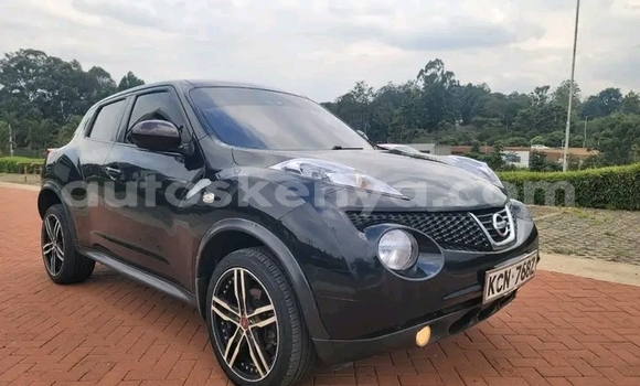 Oofamaa Nissan Juke Black Makiinaa iti Bute keessatti Northeast Kenya keessatti