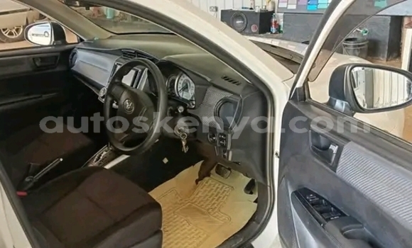 Buy Used Toyota Fielder White Car in Gilgil in Central Buy Used Toyota Fielder White Car in Gilgil in Central