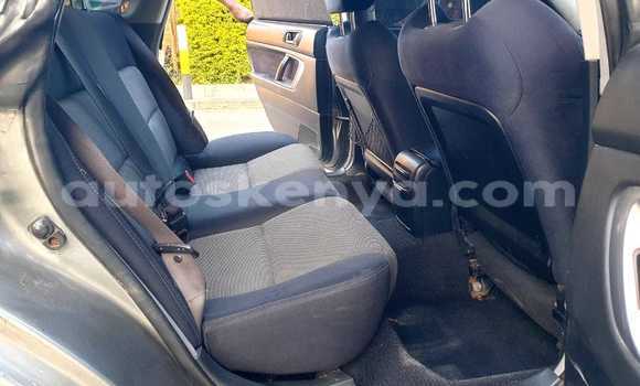 Nunua Ilio tumika Subaru Legacy Fedha Gari ndani ya Nairobi nchini Nairobi Nunua Ilio tumika Subaru Legacy Fedha Gari ndani ya Nairobi nchini Nairobi
