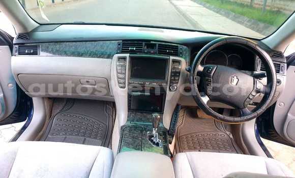 Nunua Ilio tumika Toyota Crown Nyeusi Gari ndani ya Nairobi nchini Nairobi Nunua Ilio tumika Toyota Crown Nyeusi Gari ndani ya Nairobi nchini Nairobi