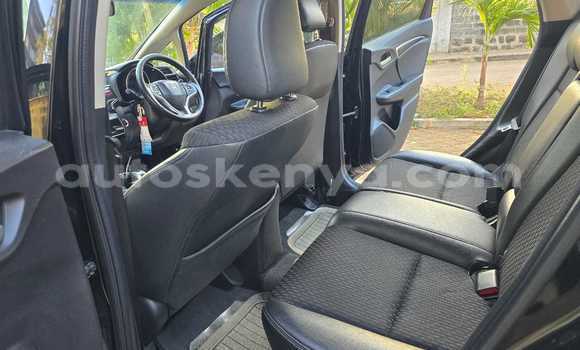 Nunua Ilio tumika Honda Fit Nyeusi Gari ndani ya Nairobi nchini Nairobi Nunua Ilio tumika Honda Fit Nyeusi Gari ndani ya Nairobi nchini Nairobi