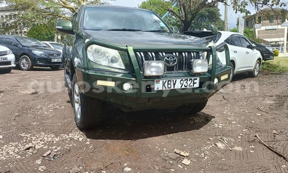 Oofamaa Toyota Prado Brown Makiinaa iti Nairobi keessatti Nairobi keessatti