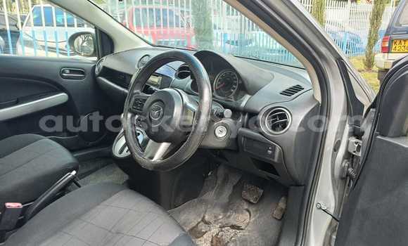 Nunua Ilio tumika Mazda Demio Nyeupe Gari ndani ya Nairobi nchini Nairobi Nunua Ilio tumika Mazda Demio Nyeupe Gari ndani ya Nairobi nchini Nairobi