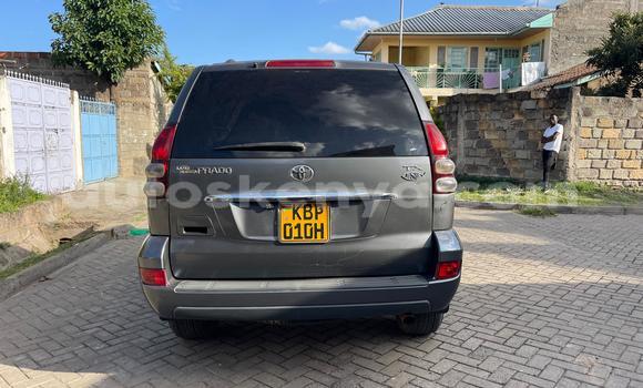 Nunua Ilio tumika Toyota Prado Kijani Gari ndani ya Nairobi nchini Nairobi Nunua Ilio tumika Toyota Prado Kijani Gari ndani ya Nairobi nchini Nairobi