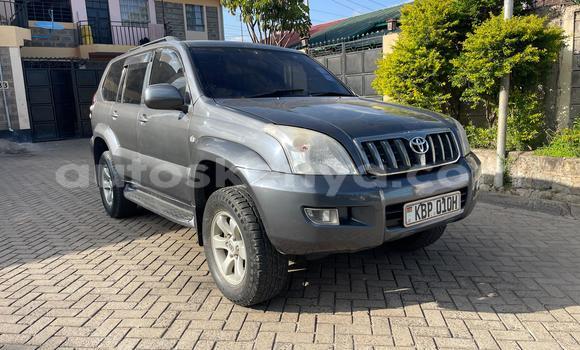 Nunua Ilio tumika Toyota Prado Kijani Gari ndani ya Nairobi nchini Nairobi Nunua Ilio tumika Toyota Prado Kijani Gari ndani ya Nairobi nchini Nairobi
