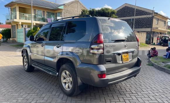 Nunua Ilio tumika Toyota Prado Kijani Gari ndani ya Nairobi nchini Nairobi Nunua Ilio tumika Toyota Prado Kijani Gari ndani ya Nairobi nchini Nairobi