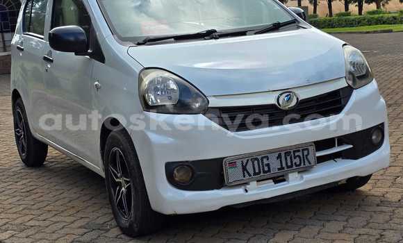 Buy Used Daihatsu Mira White Car in Nairobi in Nairobi