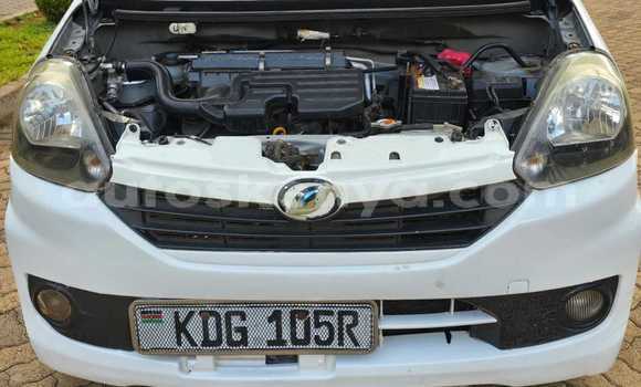 Nunua Ilio tumika Daihatsu Mira Nyeupe Gari ndani ya Nairobi nchini Nairobi Nunua Ilio tumika Daihatsu Mira Nyeupe Gari ndani ya Nairobi nchini Nairobi