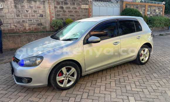 Nunua Ilio tumika Volkswagen Golf Fedha Gari ndani ya Nairobi nchini Nairobi Nunua Ilio tumika Volkswagen Golf Fedha Gari ndani ya Nairobi nchini Nairobi