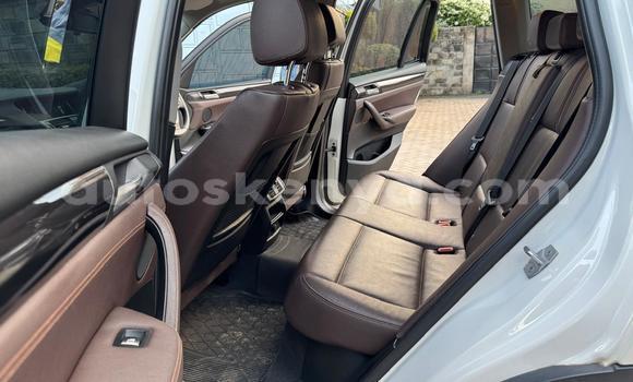 Nunua Ilio tumika BMW X3 Nyeupe Gari ndani ya Nairobi nchini Nairobi Nunua Ilio tumika BMW X3 Nyeupe Gari ndani ya Nairobi nchini Nairobi
