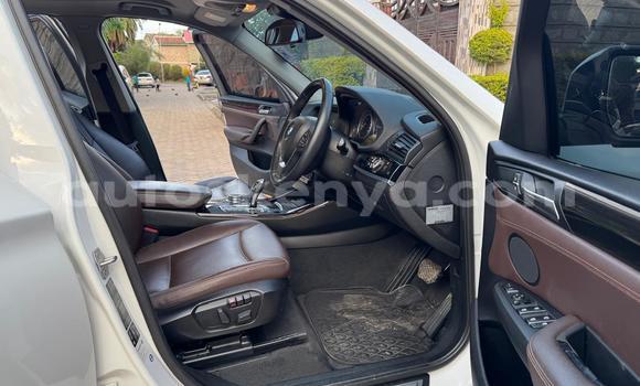 Nunua Ilio tumika BMW X3 Nyeupe Gari ndani ya Nairobi nchini Nairobi Nunua Ilio tumika BMW X3 Nyeupe Gari ndani ya Nairobi nchini Nairobi