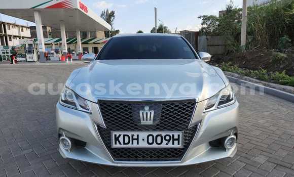 Buy Used Toyota Crown Silver Car in Nairobi in Nairobi