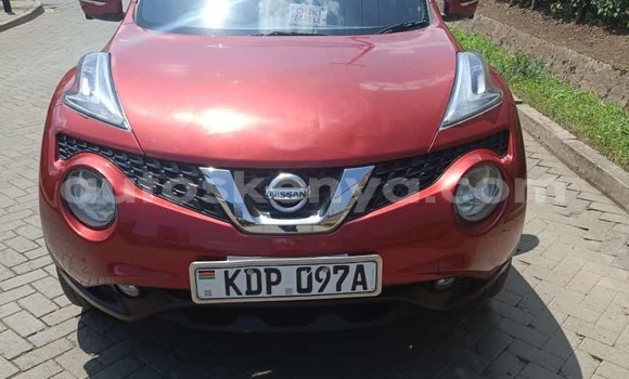 Oofamaa Nissan Juke Red Makiinaa iti Nairobi keessatti Nairobi keessatti