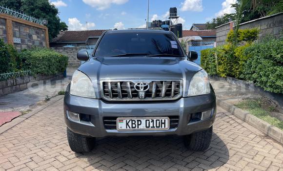 Oofamaa Toyota Prado Other Makiinaa iti Nairobi keessatti Nairobi keessatti
