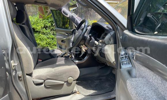 Nunua Ilio tumika Toyota Prado Nyingine Gari ndani ya Nairobi nchini Nairobi Nunua Ilio tumika Toyota Prado Nyingine Gari ndani ya Nairobi nchini Nairobi