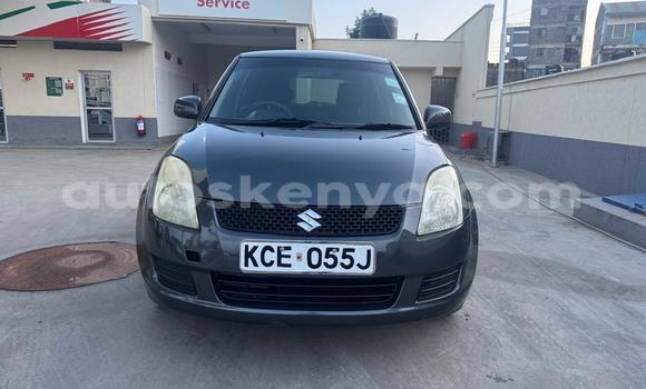 Oofamaa Suzuki Swift Green Makiinaa iti Nairobi keessatti Nairobi keessatti
