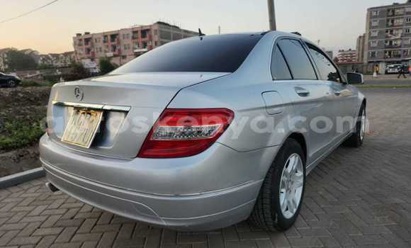 Nunua Ilio tumika Mercedes‒Benz C–Class Fedha Gari ndani ya Nairobi nchini Nairobi Nunua Ilio tumika Mercedes‒Benz C–Class Fedha Gari ndani ya Nairobi nchini Nairobi