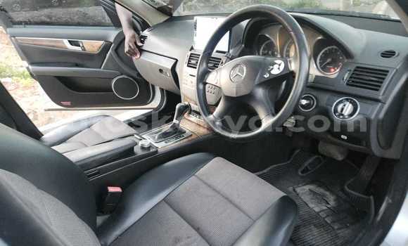 Nunua Ilio tumika Mercedes‒Benz C–Class Fedha Gari ndani ya Nairobi nchini Nairobi Nunua Ilio tumika Mercedes‒Benz C–Class Fedha Gari ndani ya Nairobi nchini Nairobi