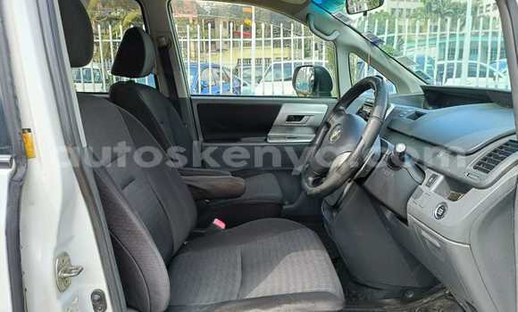 Nunua Ilio tumika Toyota Voxy Nyeupe Gari ndani ya Nairobi nchini Nairobi Nunua Ilio tumika Toyota Voxy Nyeupe Gari ndani ya Nairobi nchini Nairobi