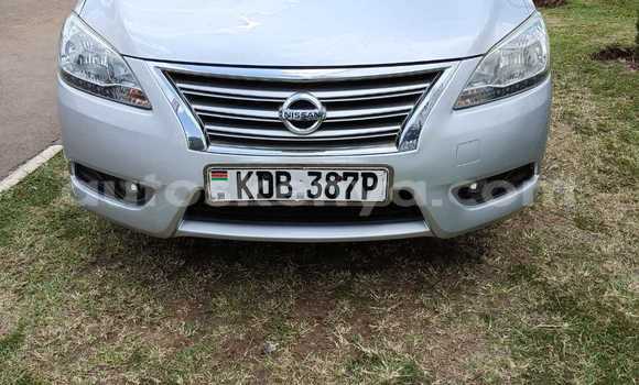 Nunua Ilio tumika Nissan Sylphy Fedha Gari ndani ya Nairobi nchini Nairobi