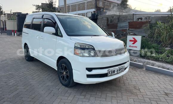 Nunua Ilio tumika Toyota Voxy Nyeupe Gari ndani ya Nairobi nchini Nairobi Nunua Ilio tumika Toyota Voxy Nyeupe Gari ndani ya Nairobi nchini Nairobi