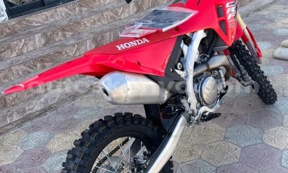 Nunua Ilio tumika Honda CRF Nyekundu Bike ndani ya Nairobi nchini Nairobi Nunua Ilio tumika Honda CRF Nyekundu Bike ndani ya Nairobi nchini Nairobi