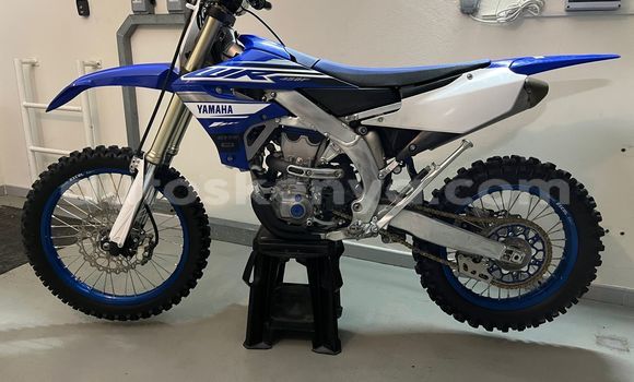 Oofamaa Yamaha WR 450 F Blue Doqdoqqee iti Nairobi keessatti Nairobi keessatti
