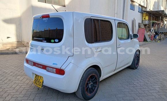 Nunua Ilio tumika Nissan Cube Nyeupe Gari ndani ya Nairobi nchini Nairobi Nunua Ilio tumika Nissan Cube Nyeupe Gari ndani ya Nairobi nchini Nairobi
